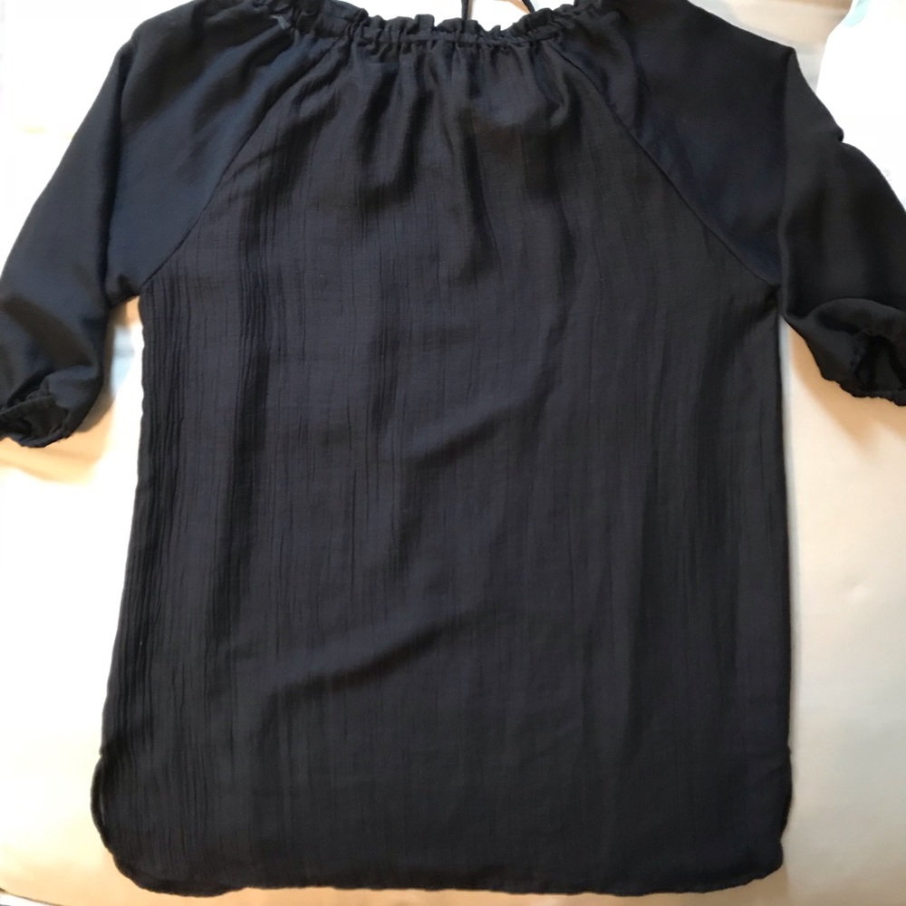 Blouse - Picture 3 of 4